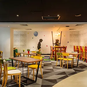 ibis-styles-brisbane-elizabeth-street.queenslandhotels.net/