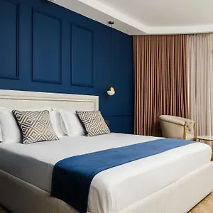 https://xvi-suites-adults-only.hotelssaintjulians.com