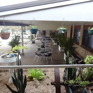 https://goomeri-motel.queenslandhotels.net