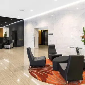 meriton-serviced-apartments-adelaide-street.queenslandhotels.net/